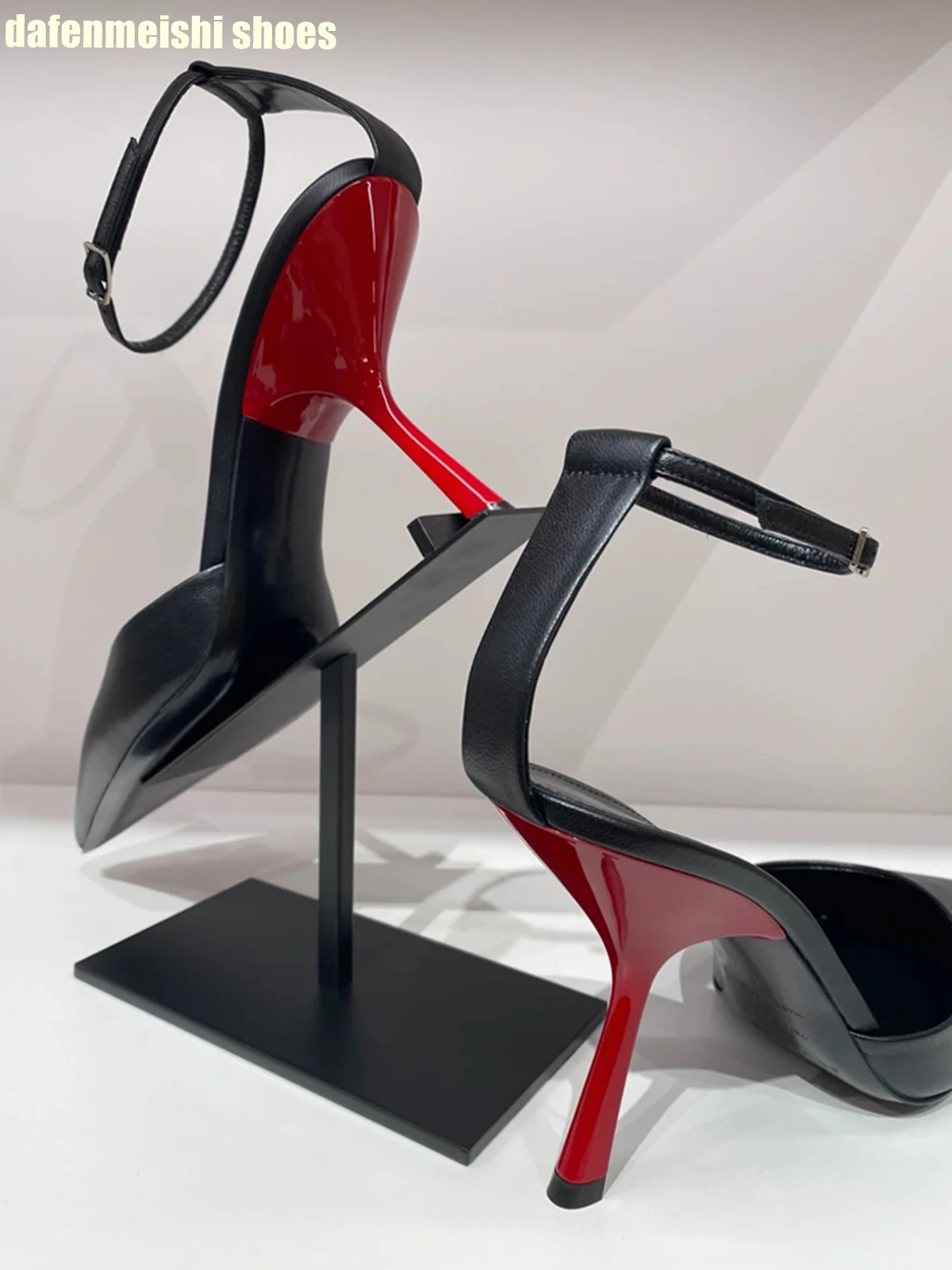 Zwart/rood Gemengde Kleur Sexy - Women'S Fashion Winter 2025 recensie en prijs